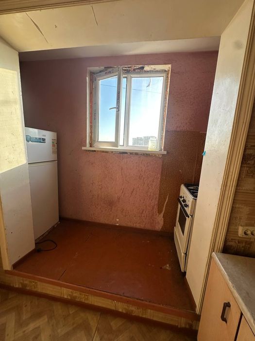 Arenda kvartira Yashnabod tumani Kadishva bozor oldida 1xona lifti bor