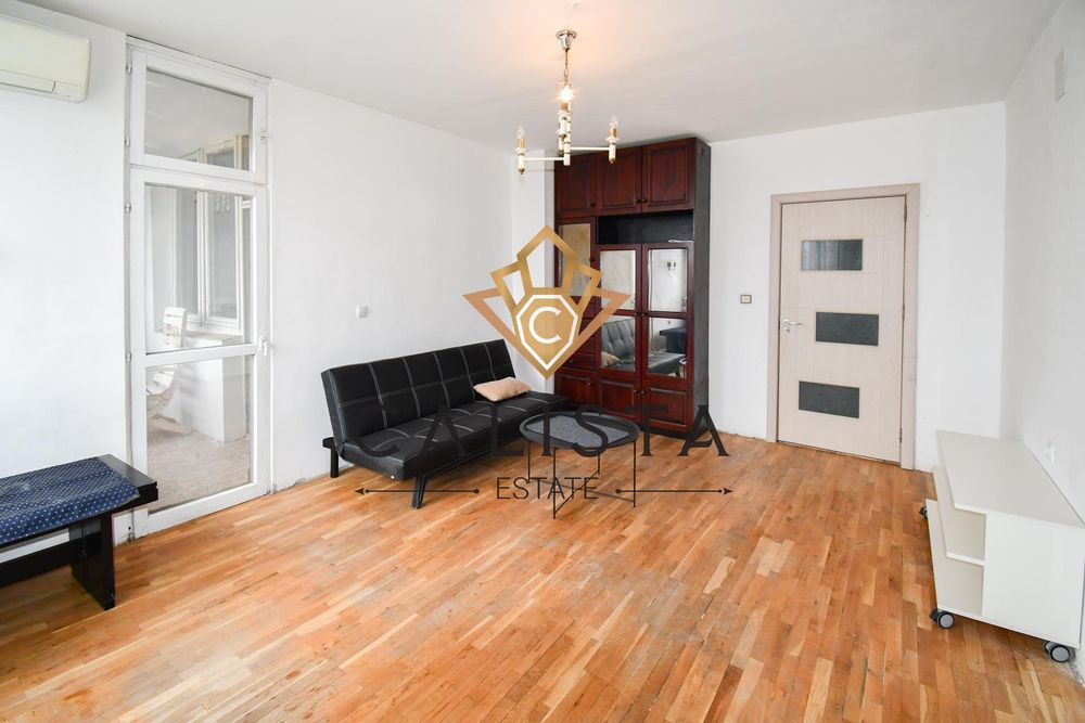 Дава се под наем Тристаен апартамент в София, Зона Б-18 - 75 кв.м за 549 € - Снимка #1