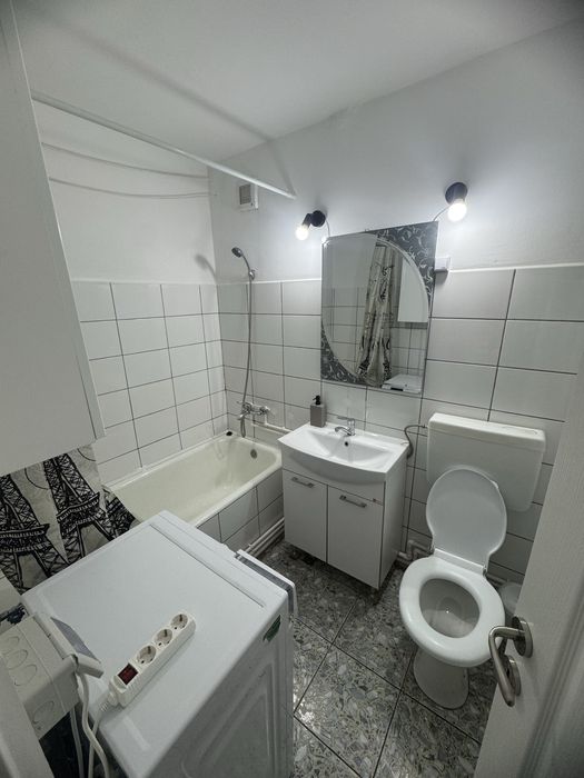 Garsoniera de închiriat