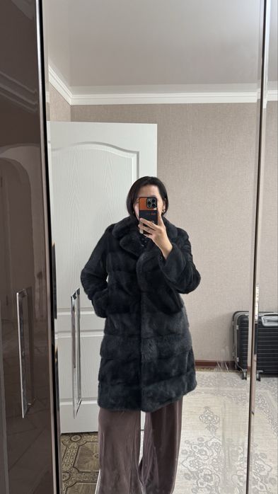 Срочно норковая шуба изумруд!