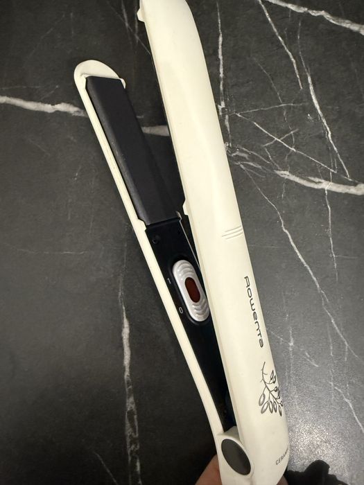 Утюжок для волос ROWENTA