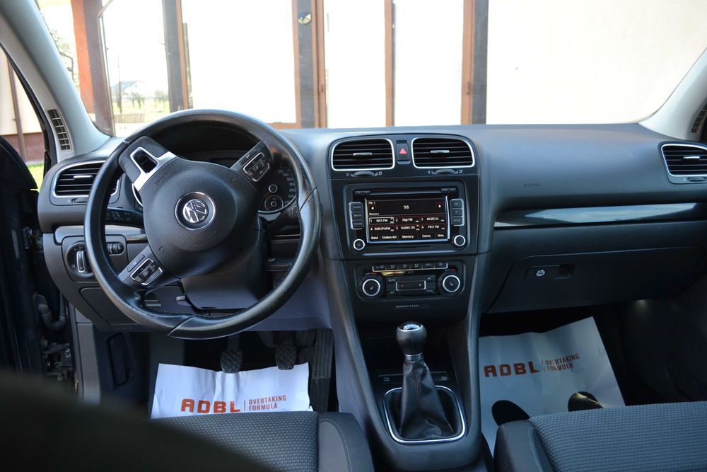 VW Golf 6 2.0 Diesel, cutie manuala