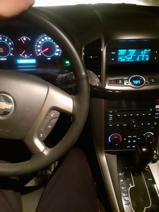 Chevrolet captiva sotiladi