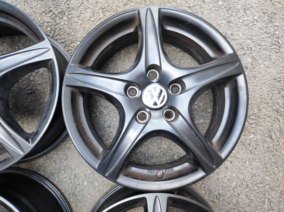 Фолксваген/VW; 5x112; 16 цола 4 бр. Лети черни джанти