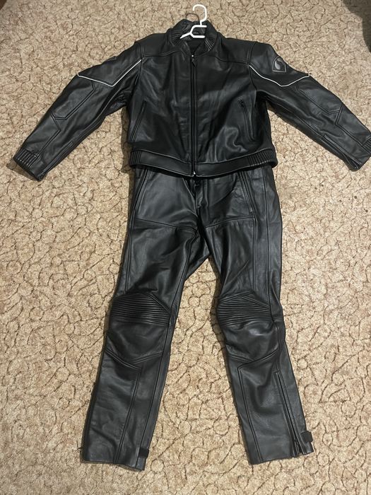 Costum Moto Stadler marime 56 ca NOU