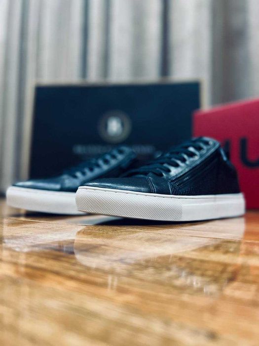 Hugo Boss мужские кожаные кроссовки РАЗМЕР 39