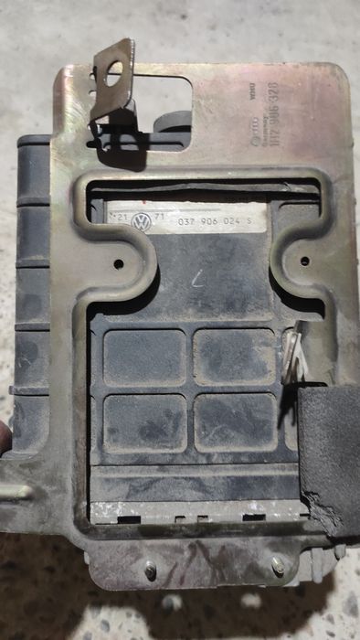 Компьютер на Пассат б3