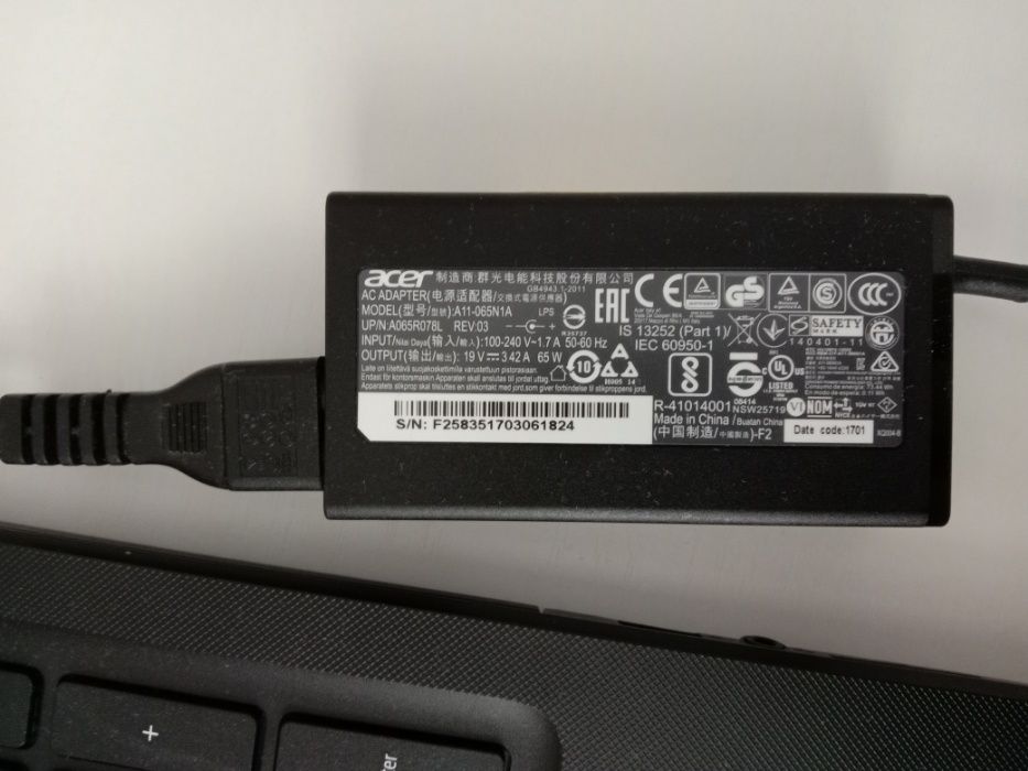 Продам б/у ноутбук ACER