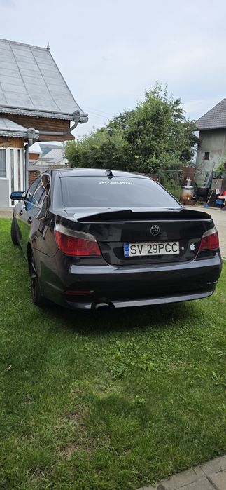 BMW 5 Series 0 — imagine 3