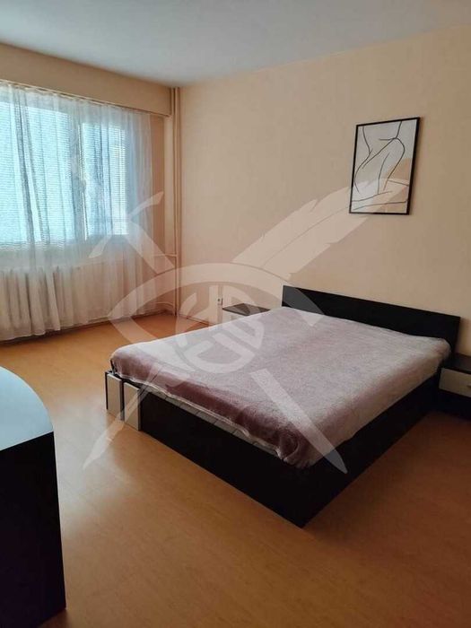 Дава се под наем Двустаен апартамент в София, Хладилника - 76 кв.м за 648.21 € - Снимка #5