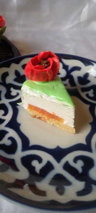 Тортик с тюльпанами