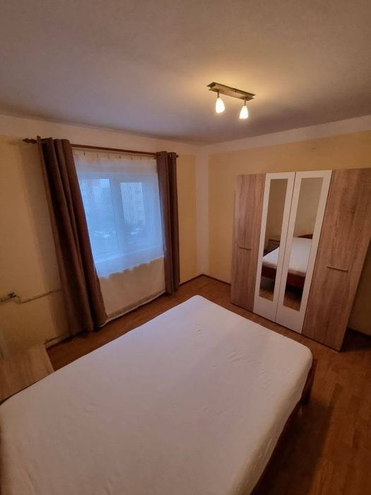 Închiriere apartament 2 camere