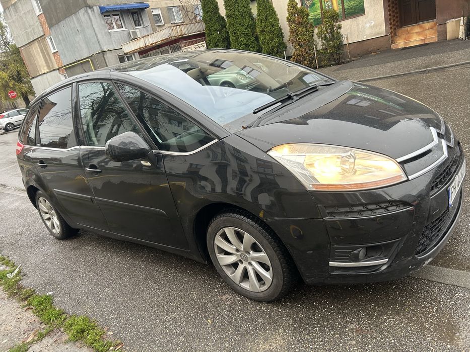 Vand/ Schimb cu Rulota Citroen C4 Picasso 2.0 Hdi automat !