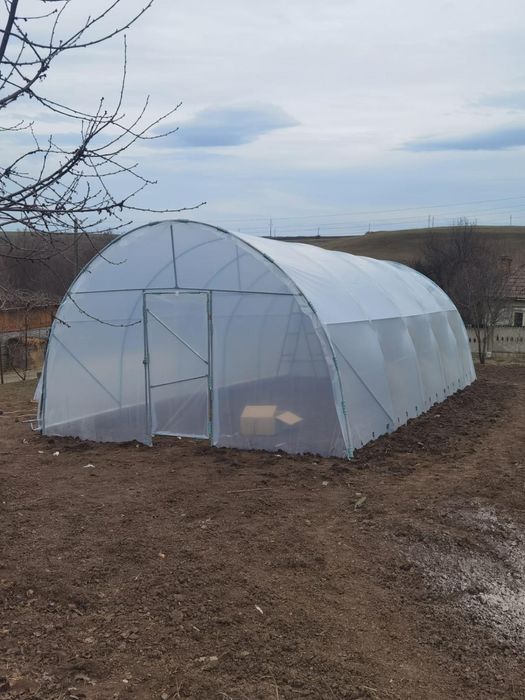Solar/Sera Gradina din teava galvanizata si folie Perita 170 microni