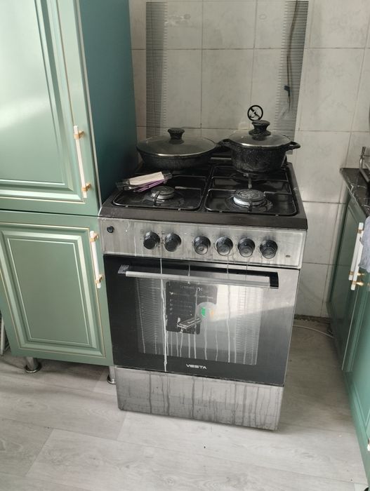 Gaz. Muzlatkich xolati yaxshi