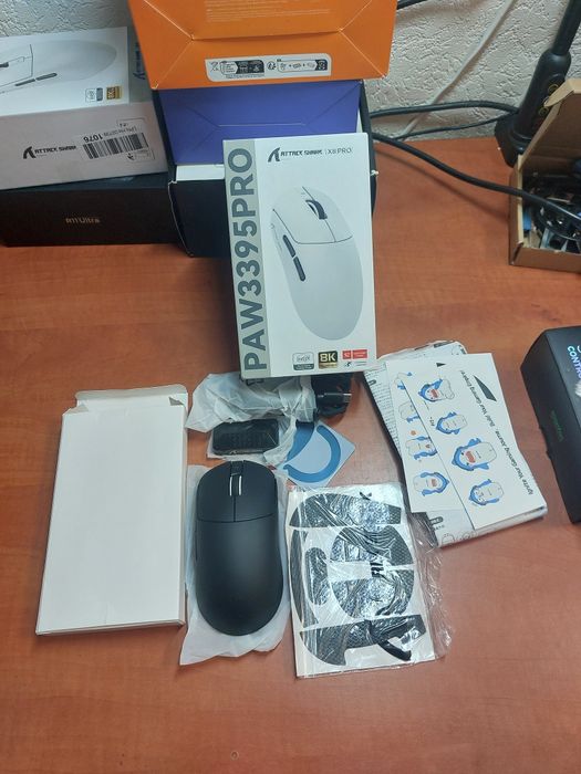 Mouse gaming competitie Atack Shark X8 Pro negru, nou la cutie,tri mod