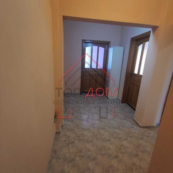 Продава се Тристаен апартамент в Варна, Център - 92 кв.м за 2490 €/кв.м - Снимка #13