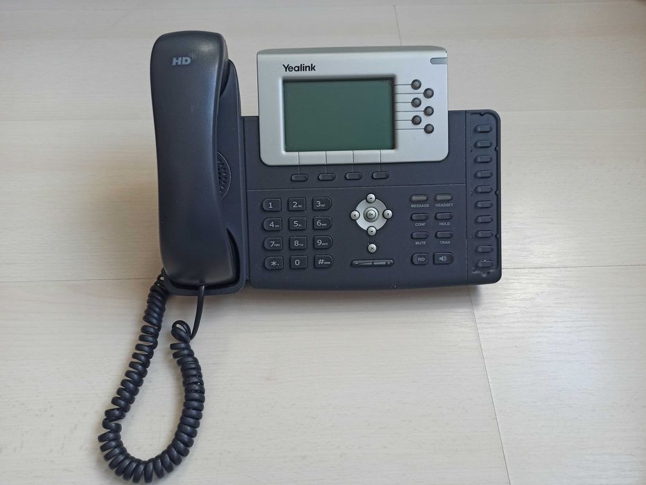 Telefon IP pentru birou Yealink SIP-T28P
