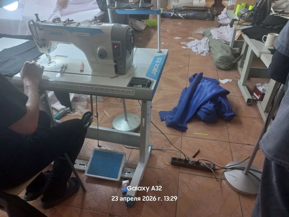 Швейная машинка Jack