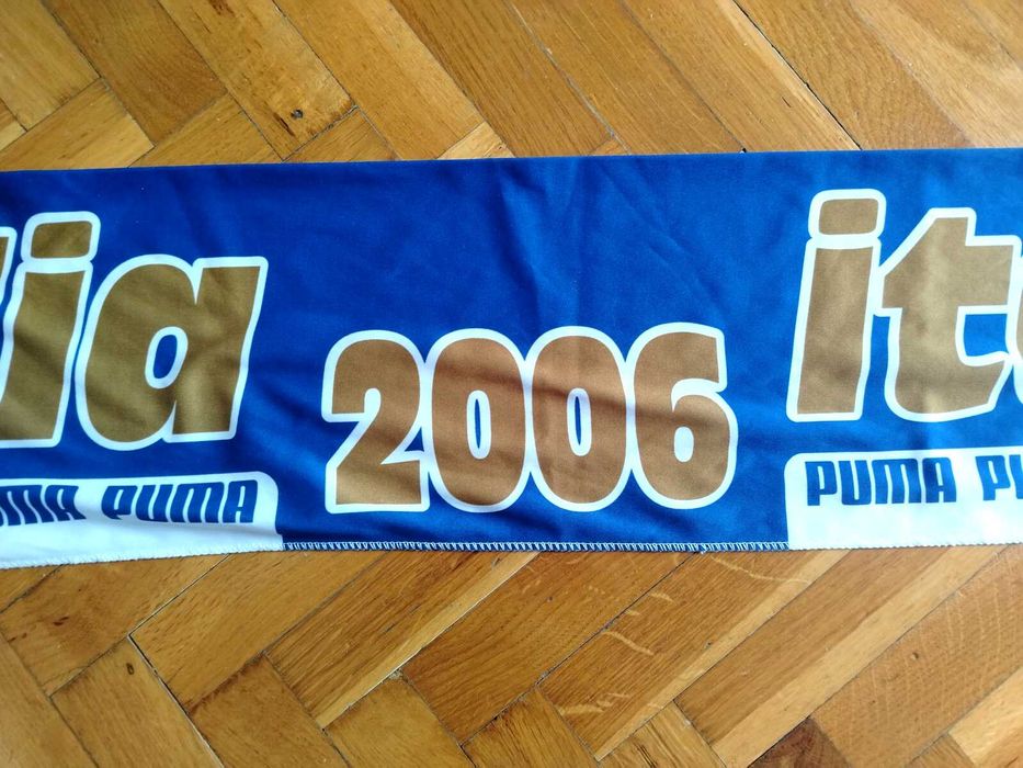 Puma - Italia 2006 fular echipa nationala de fotbal