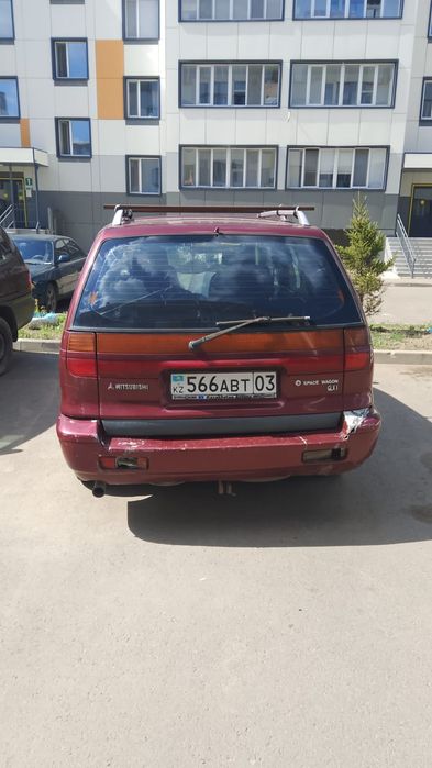 Продам митсубиси спейс вагон