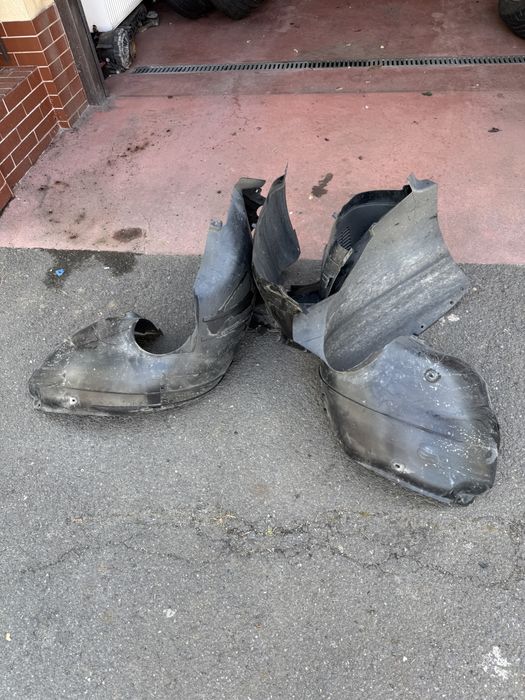 Scut motor și carenaje roți Volkswagen Arteon – OEM – în stare bună