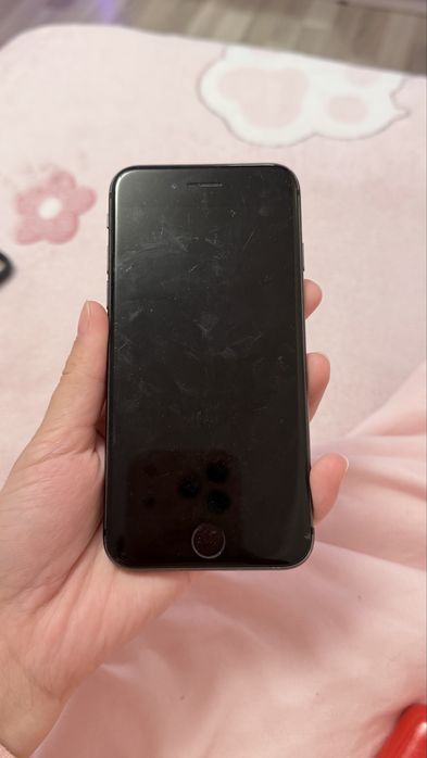 Продается Iphone 8
