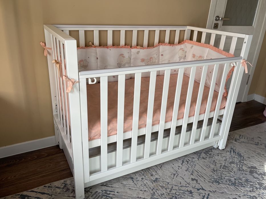 Детский манеж с бортиками