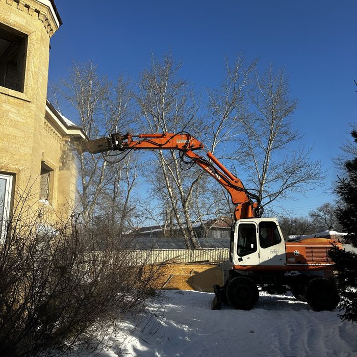 Услуги экскаватора гидромолот