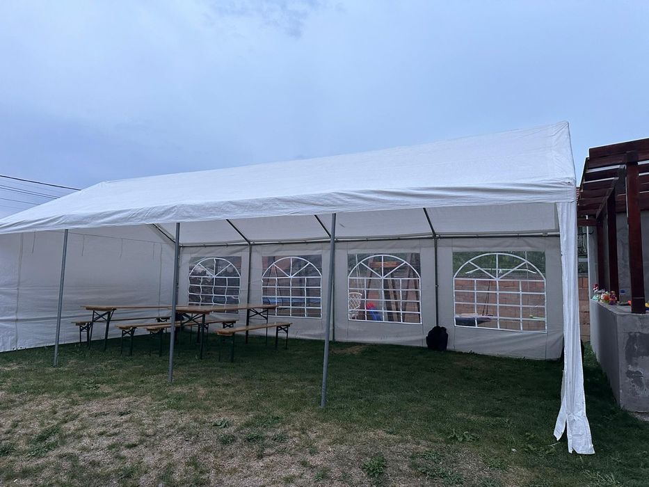 Închiriez corturi evenimente