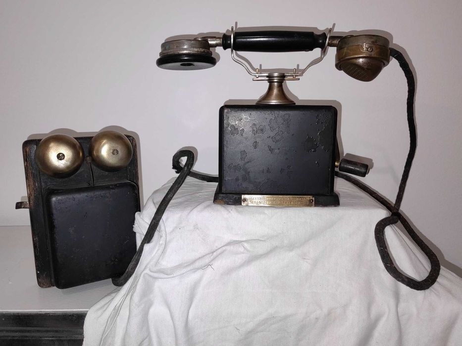 Колекция от ретро телефони