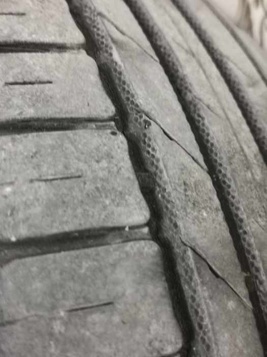 195 65 15 Nokian 2 броя