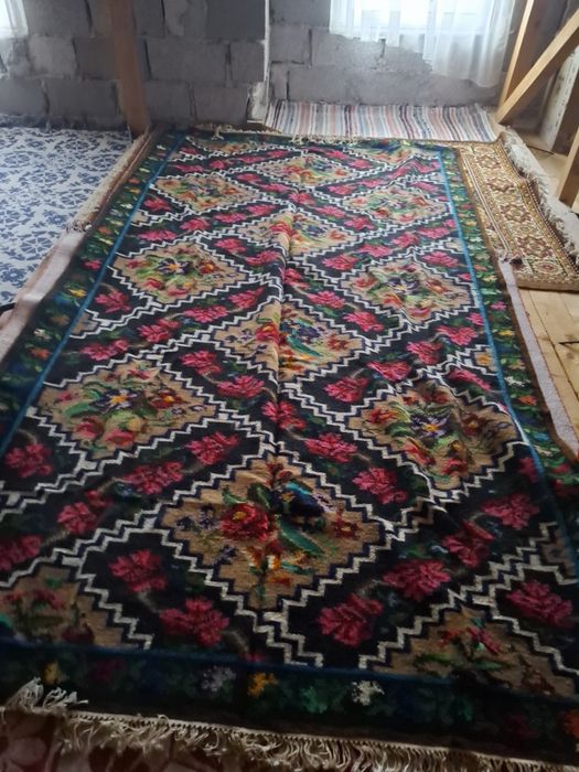 Covor lână lucrat manual