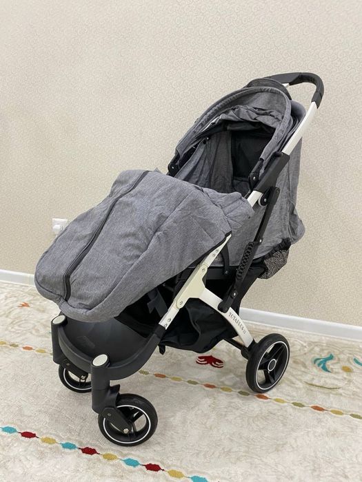 Коляска детская качественная