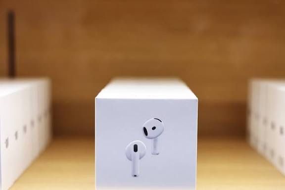 Новый! Airpods 4 Бесплатная доставка по Ташкенту!