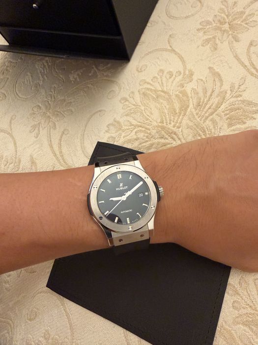 Hublot classic fusion 42mm titanium