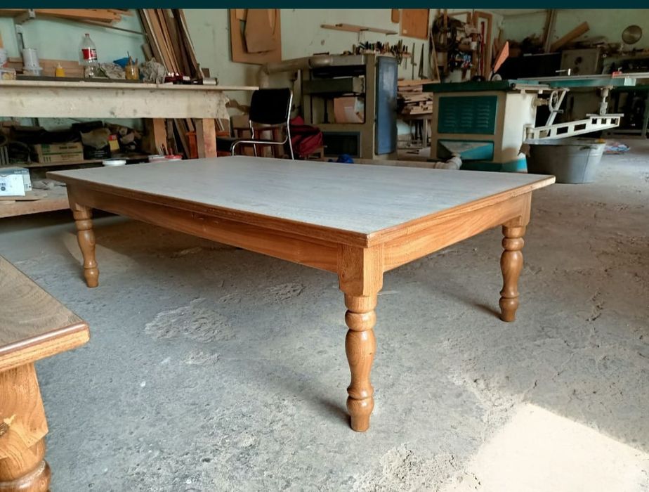 Стол размер 1.40х81х42