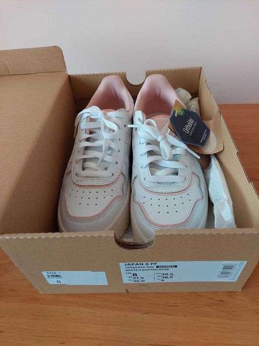 Нови дамски кожени маратонки Asics  Japan S PF 1202A332-100