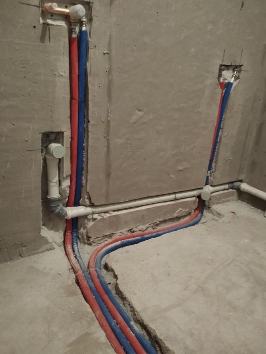 Услуга сантехника с опытом 10 лет