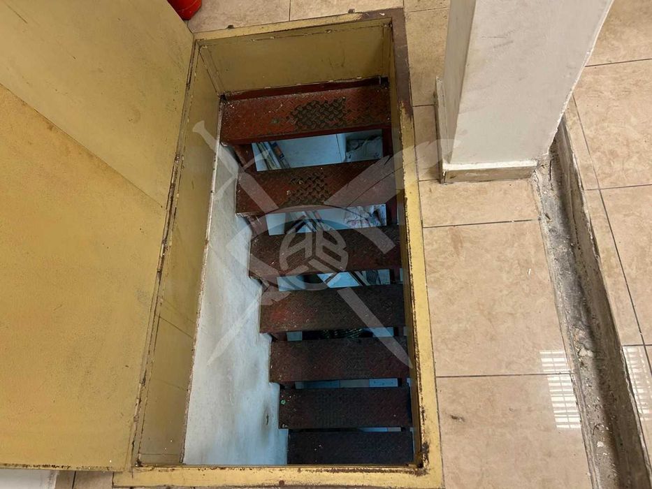 Продава се Магазин в София, Център - 50 кв.м за 2300 €/кв.м - Снимка #9