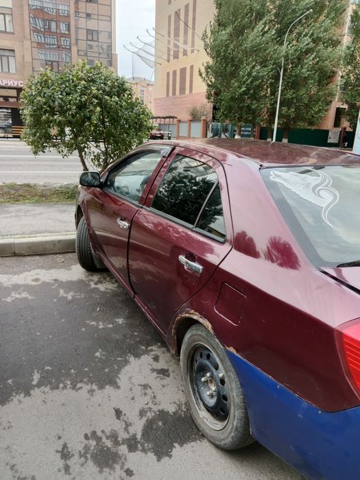 Продам Джили МК 350000