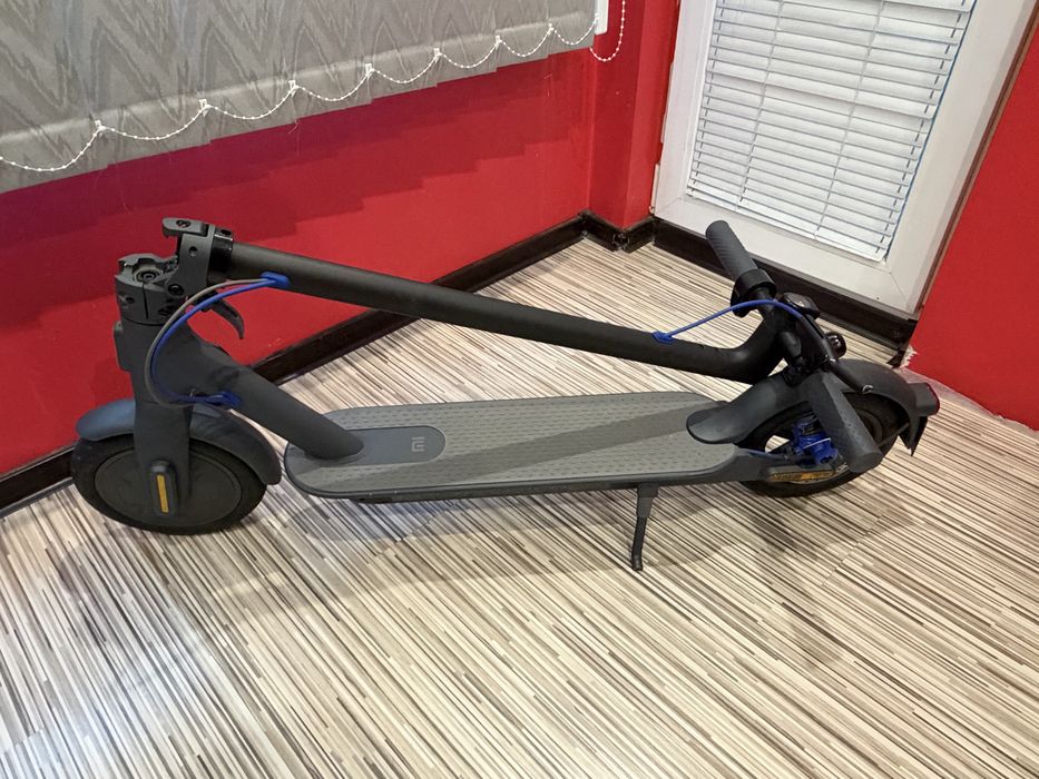 Xioami Mi Electric Scooter 3