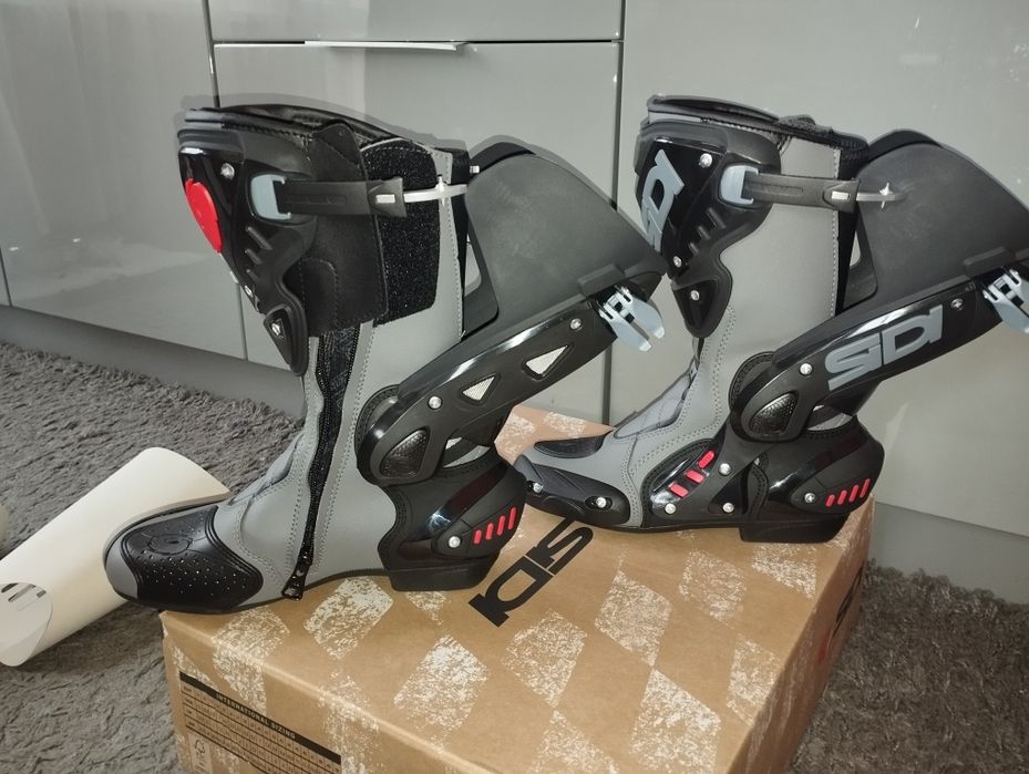 Мото ботуши Sidi 39 (отговарят на 38)