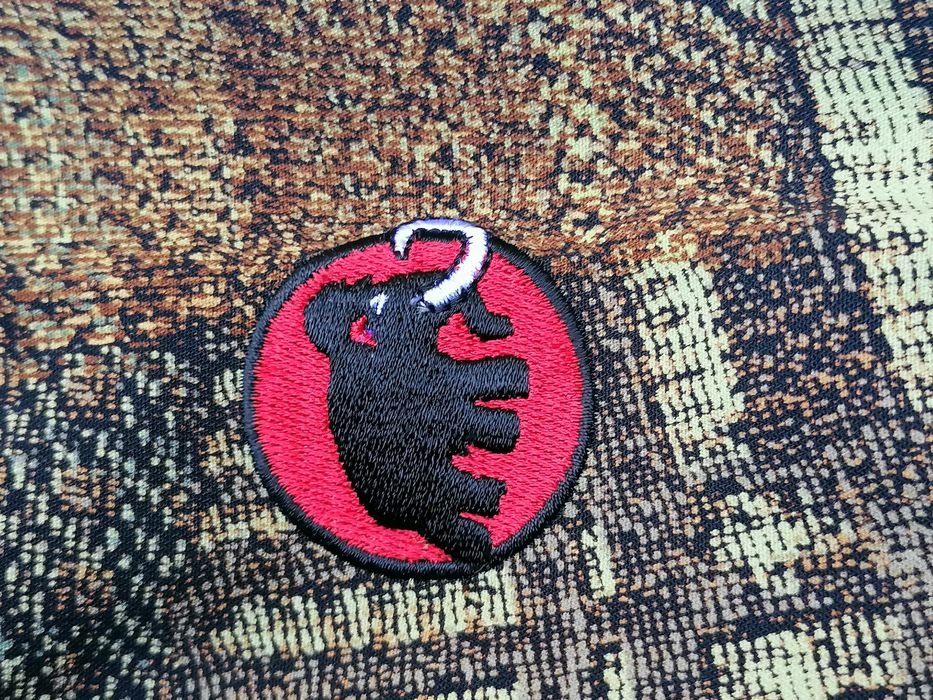 Продавам дамски уиндстопър soft shell Mammut