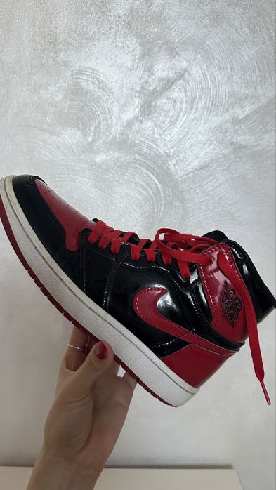 Air Jordan 1 High Patent Bred | marimea 39