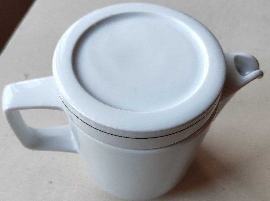 Молочник из Фарфора - производство - АВСТРИЯ 60.000