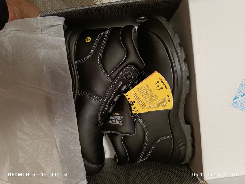 Продам ботинки рабочие