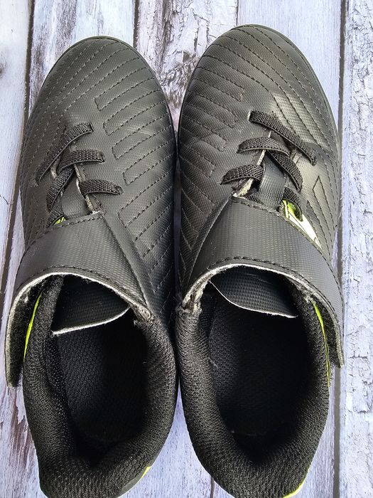 Ghete fotbal copii mărimea 28 stare foarte buna