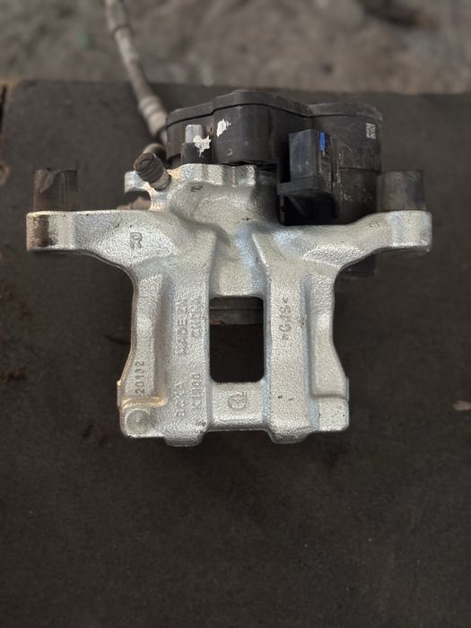 Спирачни апарати Mazda 3 от 2019 до 2025