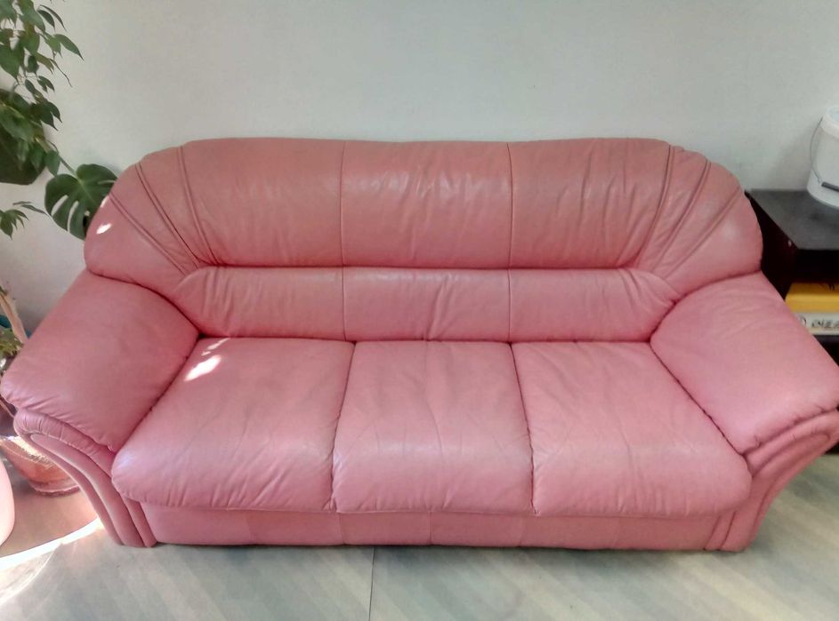 италиянска кожена холова гарнитура